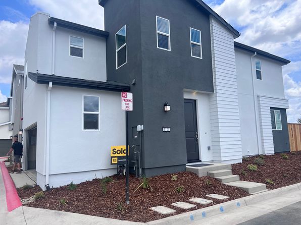 1120 Bengal Loop