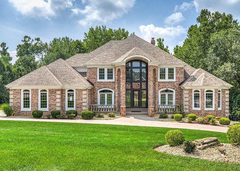 1st image of 12850 Thornhill Ct