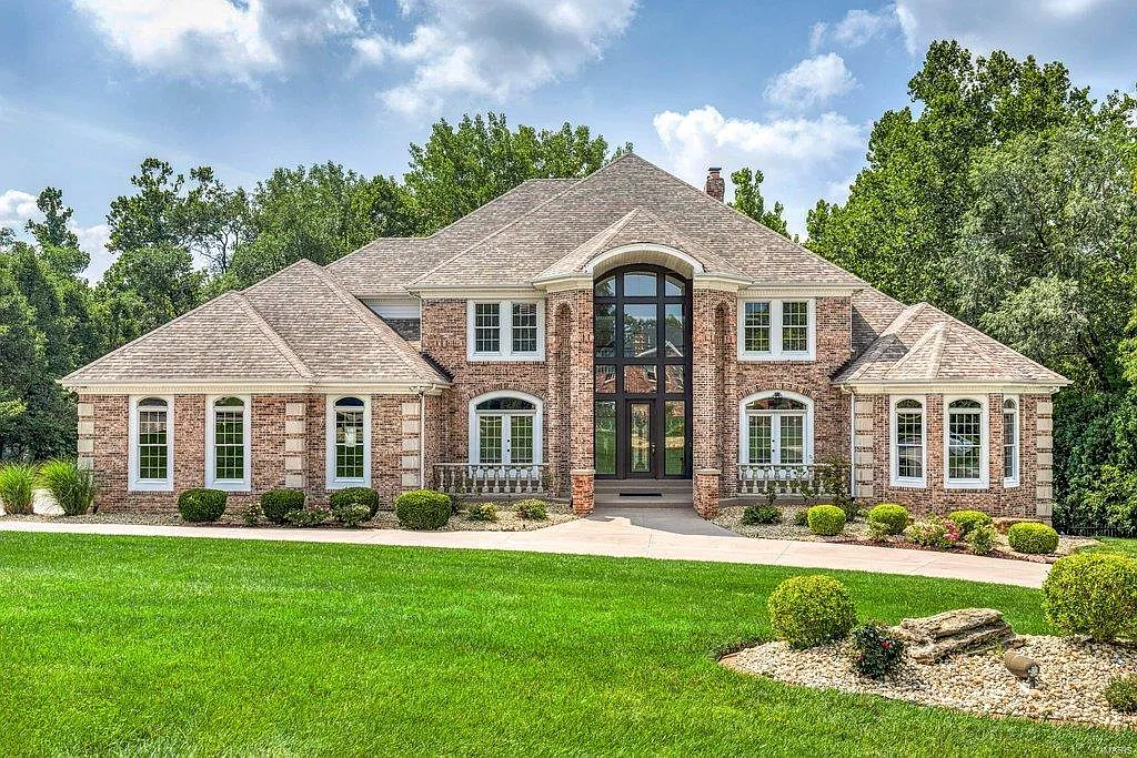 12850 Thornhill Ct photo 1