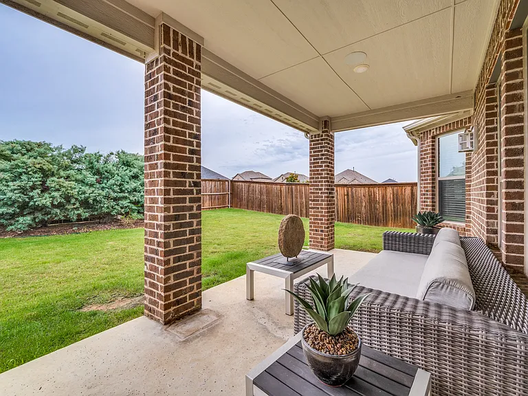 3005 Barefoot Ln — Photo 36