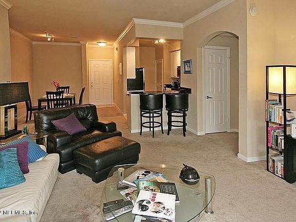 3rd image of 8539 W Gate Pkwy #9424