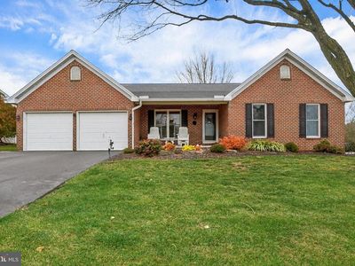 2881 Candlelight Dr, York, PA, 17402