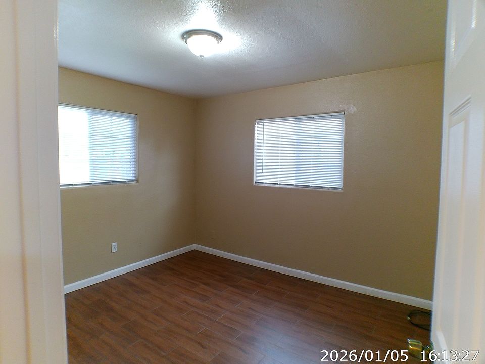 1st image of 229 1/2 E Durian Ave