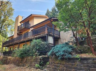 16750 S Stone Hill Dr, Molalla, OR 97038