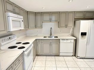 4010 Inverrary Dr #A7, Fort Lauderdale, FL 33319