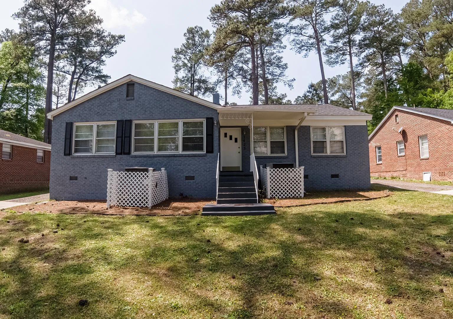 Solid brick duplex located in Forest Acres — Photo 2