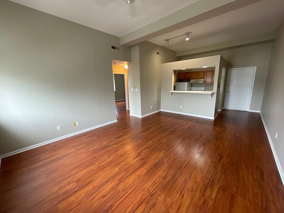 1st image of 117 Main St APT 13