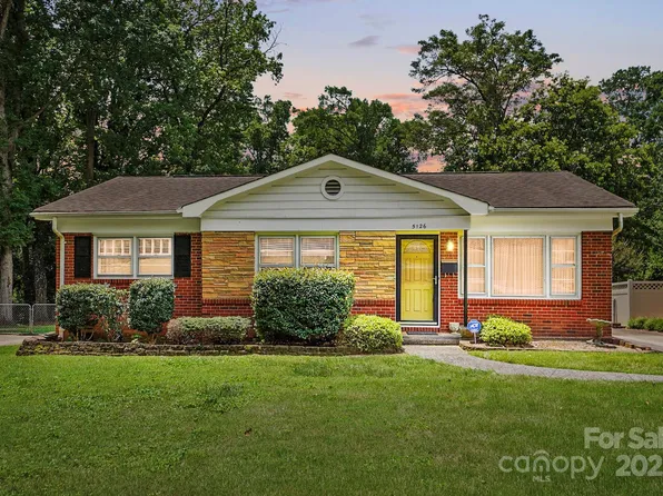5126 Unaka Ave, Charlotte, NC 28205