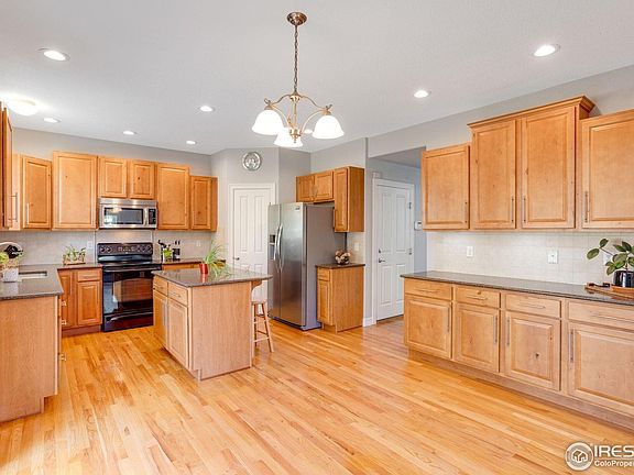 3rd image of 3007 Sedgwick Ct