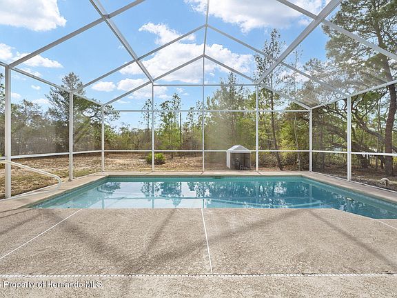2nd image of 8495 Jayson Dr