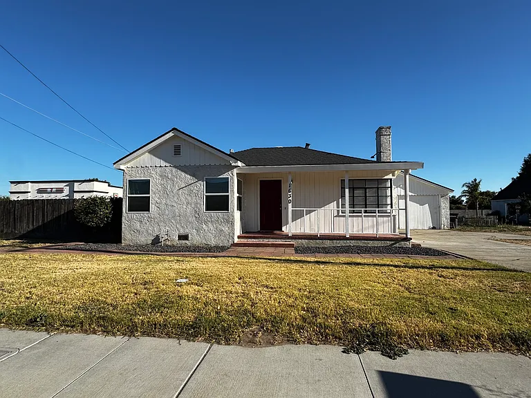 1630 E Whitmore Ave — Photo 1