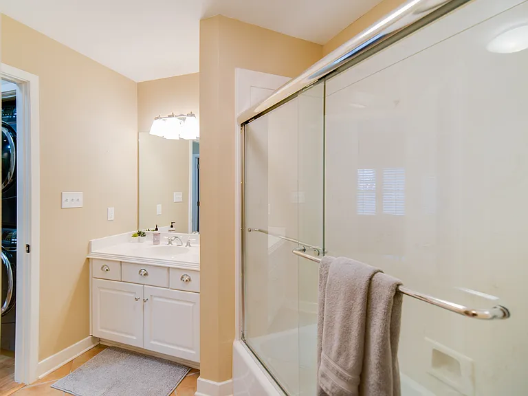 515 E Capitol Ave #303 — Photo 17