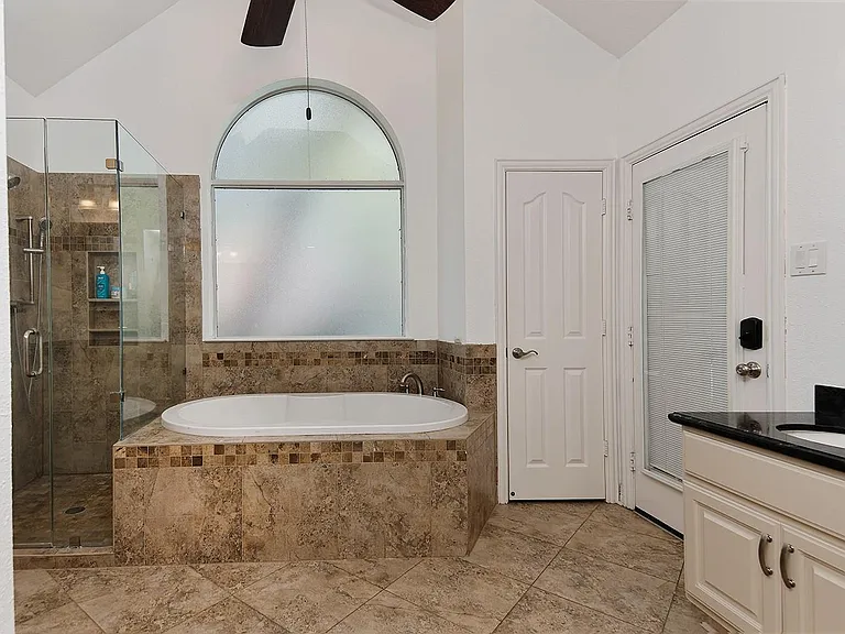 27 Bluff Creek Pl — Photo 13