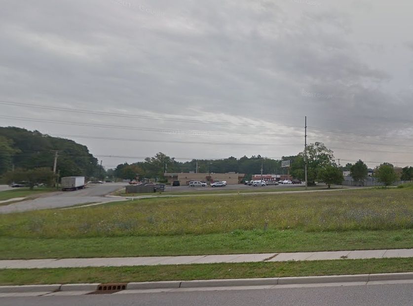 2nd image of 4322 S Lafayette Blvd