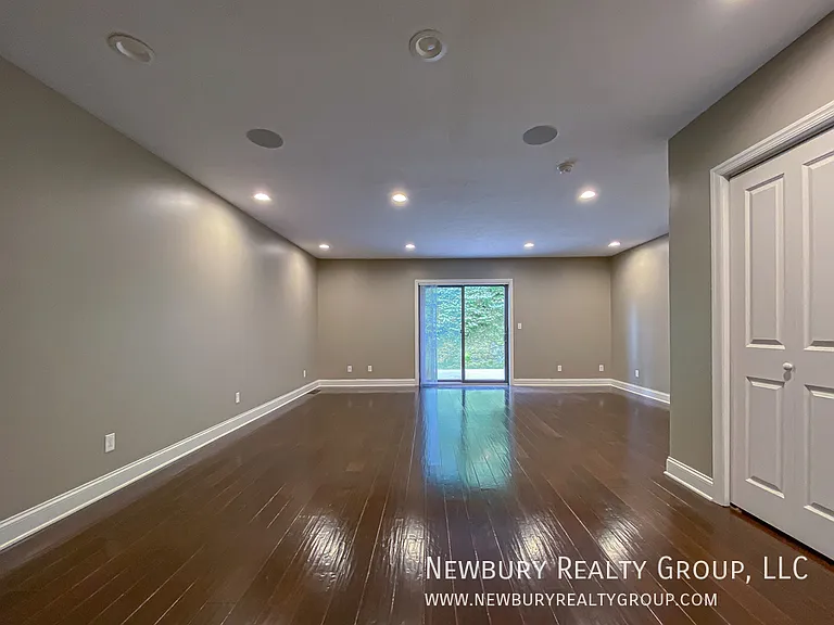 147 Banksville Pl — Photo 51