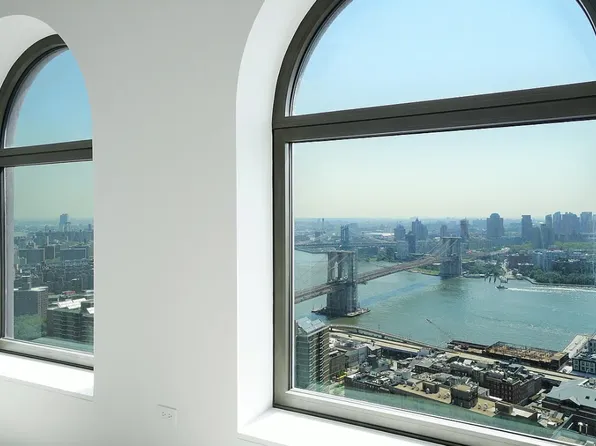 130 William Street image 4 of 18