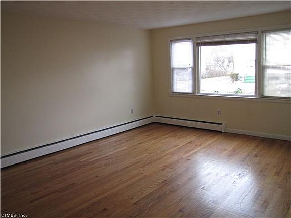 4th image of 222 Oakland Ave