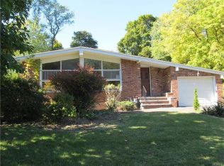 113 Helene Rd, Valley Cottage, NY 10989