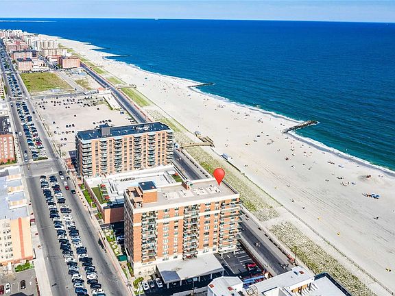 2nd image of 26 W Broadway Blvd #204