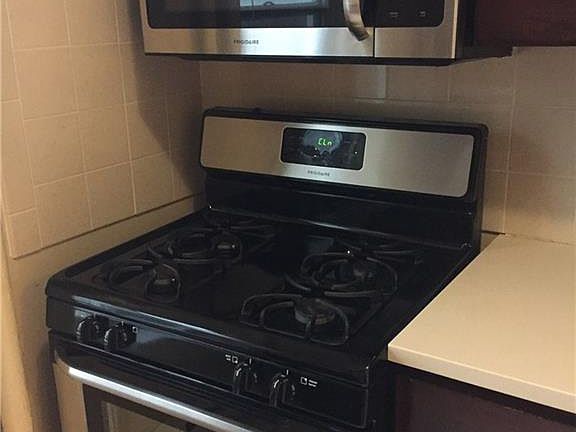 3rd image of 140 Summer St #2C