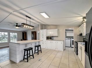 22515 Felicia Dr, Spicewood, TX 78669