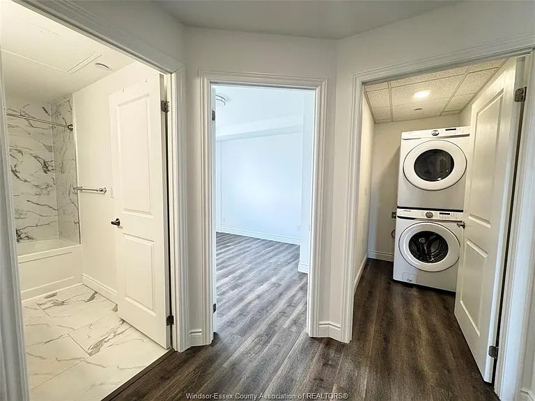 1675 Banwell Rd #406 — Photo 15
