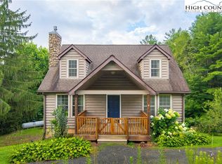 301 High Meadows Ln, Fleetwood, NC 28626
