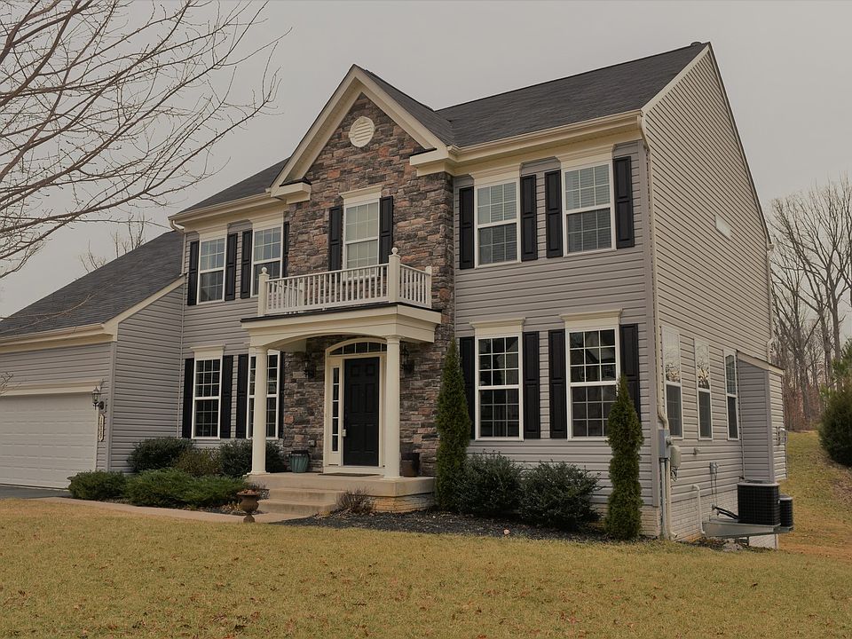 1st image of 1009 Julias Pl