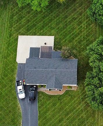 3rd image of 3884 Dripping Springs Rd