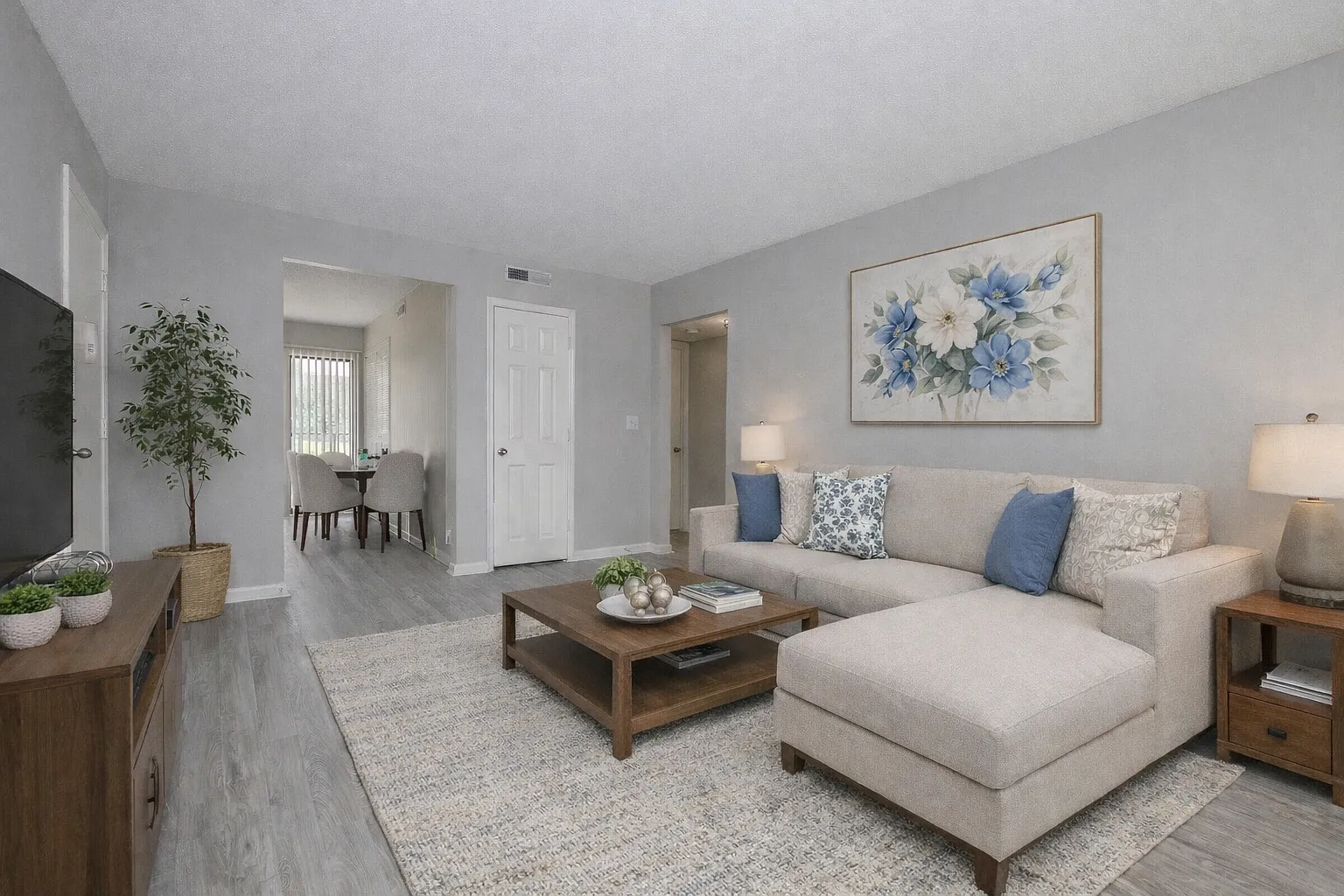 Ledford at Hamilton Place — Photo 3