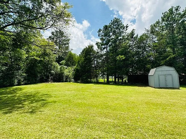 1470 FM 2712 — Photo 31