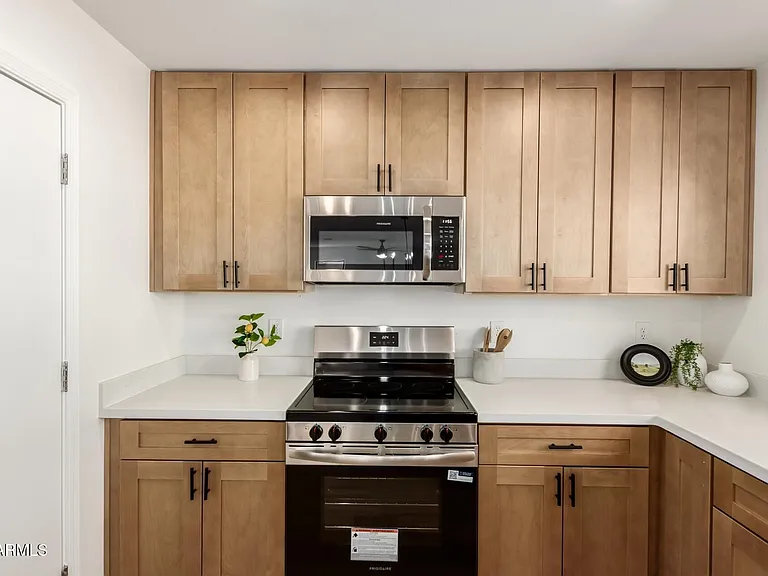 4638 W Lemon Ave — Photo 10