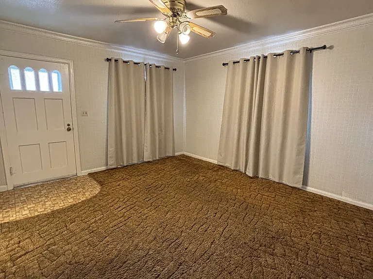 1298 Mound Ave — Photo 1