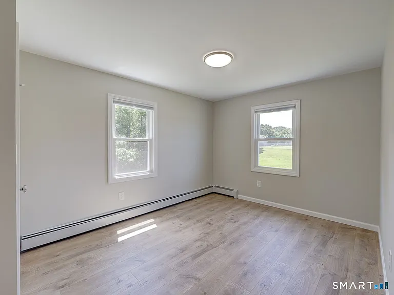 1455R Forbes St — Photo 11