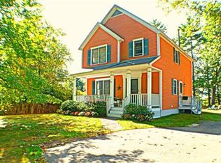 42 S Martin Rd, Amesbury, MA 01913