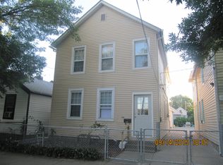 1608 E 34th St, Cleveland, OH 44114