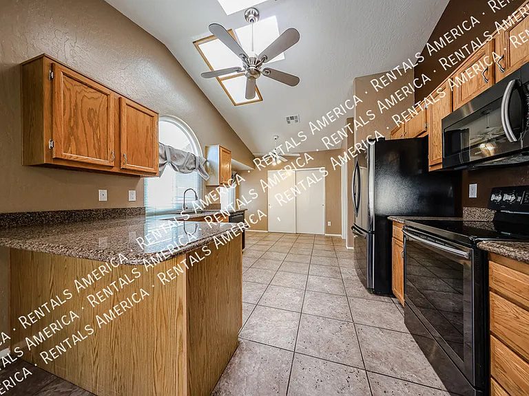 3160 W Frankfurt Dr — Photo 13