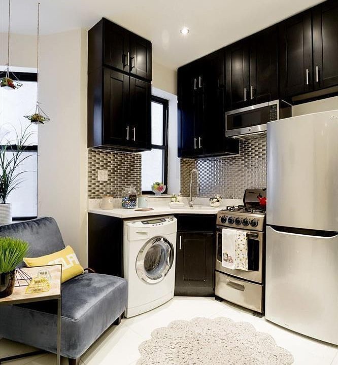 1st image of 21 W 106th St APT 2C