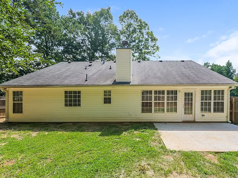 85 Butler Bridge Cir — Photo 16
