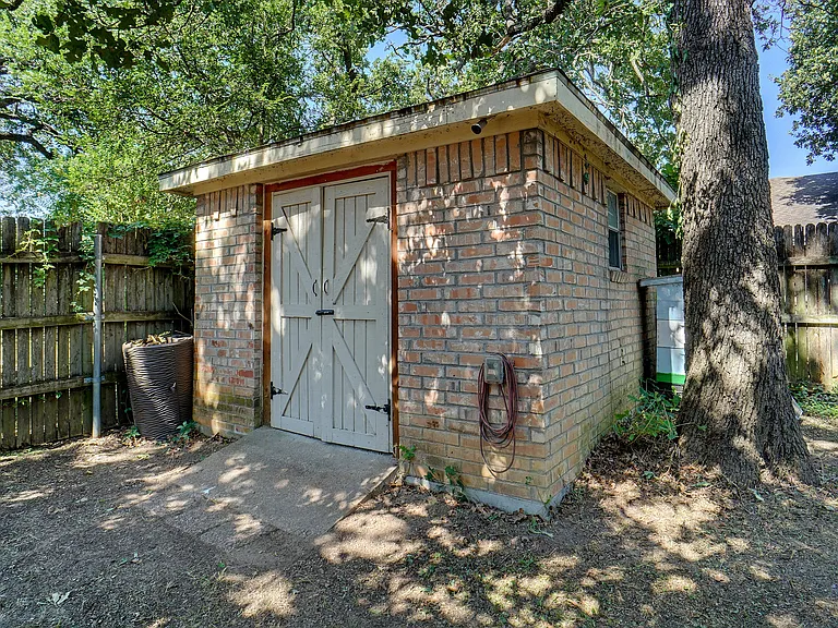 1417 Copper Ridge St — Photo 6