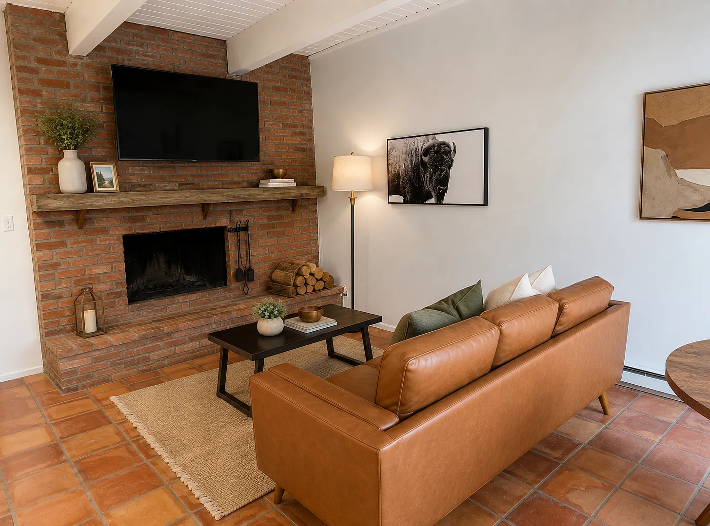 2 bed, 1150 sqft, $7,500 — Photo 1