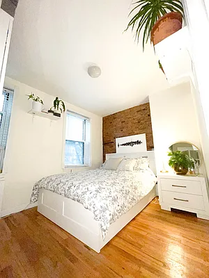 Rented by Corcoran | media 7