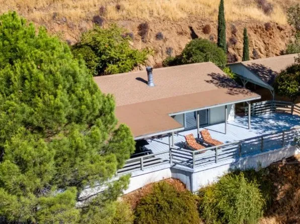 155 Loma Dr, Wofford Heights, CA 93285