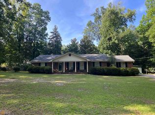 619 Laurel Dr, Sandersville, GA 31082