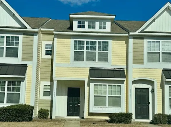 12660 Persimmon Tree Dr, Charlotte, NC 28273