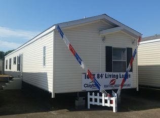 2886 NE Evangeline Thruway #S8, Lafayette, LA 70507