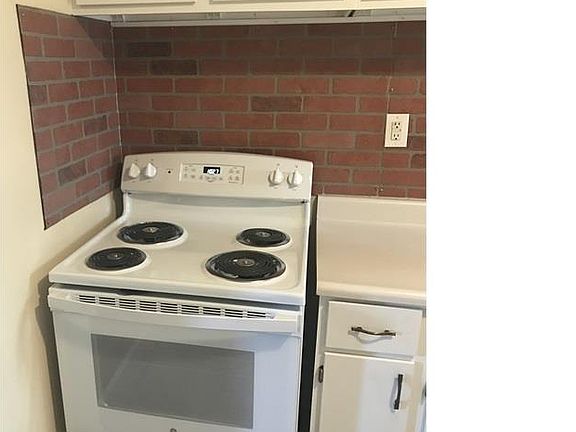 5th image of 2715 Curtis Dr Unit A
