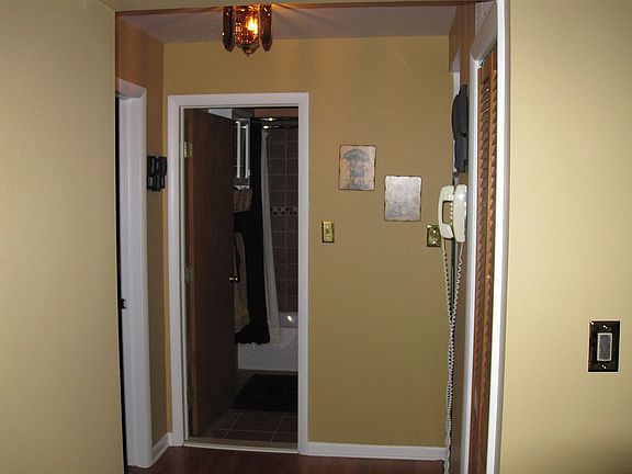 5th image of 6630 Mortenview Dr