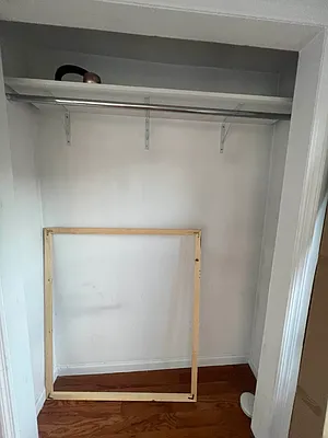 Rented by Delmark Realty LLC | media 32