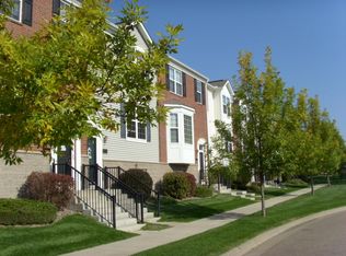7973 Stratford Cir N, Shakopee, MN 55379